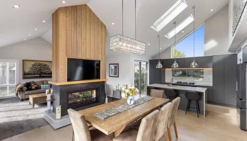 18 Millpond Place, Parklands