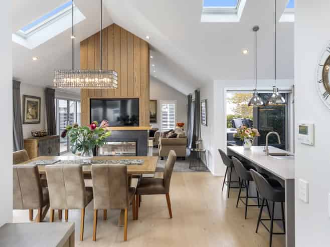 18 Millpond Place, Parklands