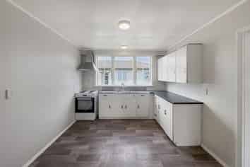 15 Cole Street , Dannevirke