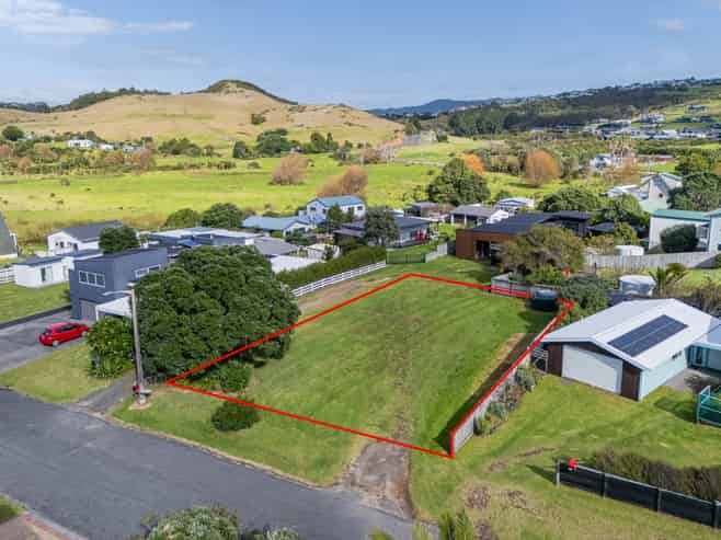 33 Joseph Road, Whitianga