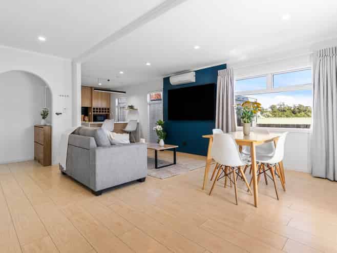 3/66A Birkdale Road, Birkdale