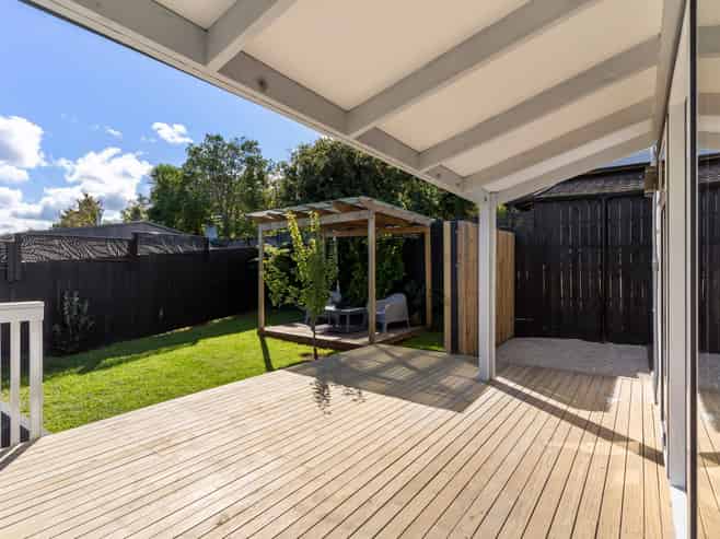 3/66A Birkdale Road, Birkdale