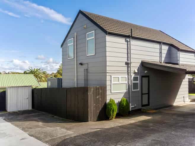 3/66A Birkdale Road, Birkdale