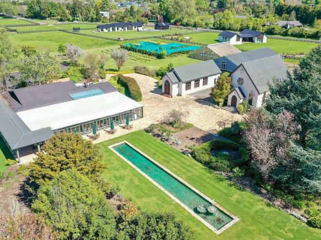 28 and 28A Devine Road, Tamahere