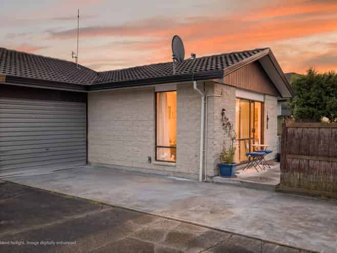 2/63 Waratah Street, Avondale