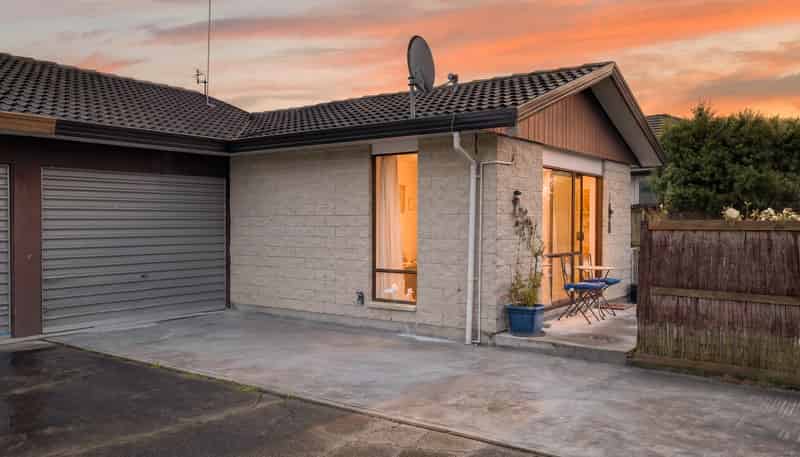 2/63 Waratah Street, Avondale