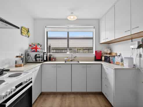 2/63 Waratah Street, Avondale