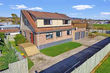 50C Robinson Avenue, Holdens Bay