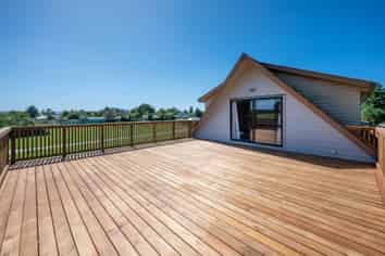 50C Robinson Avenue, Holdens Bay