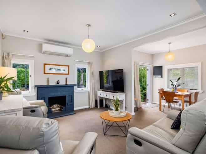 9 Lynwood Road, New Lynn