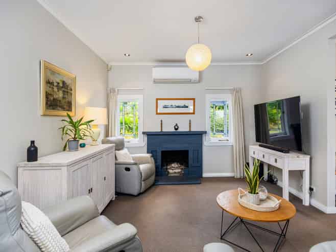 9 Lynwood Road, New Lynn