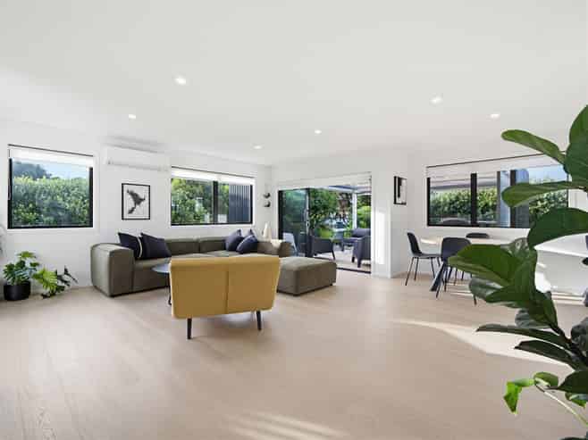 141B Oceanview Road, Mount Maunganui