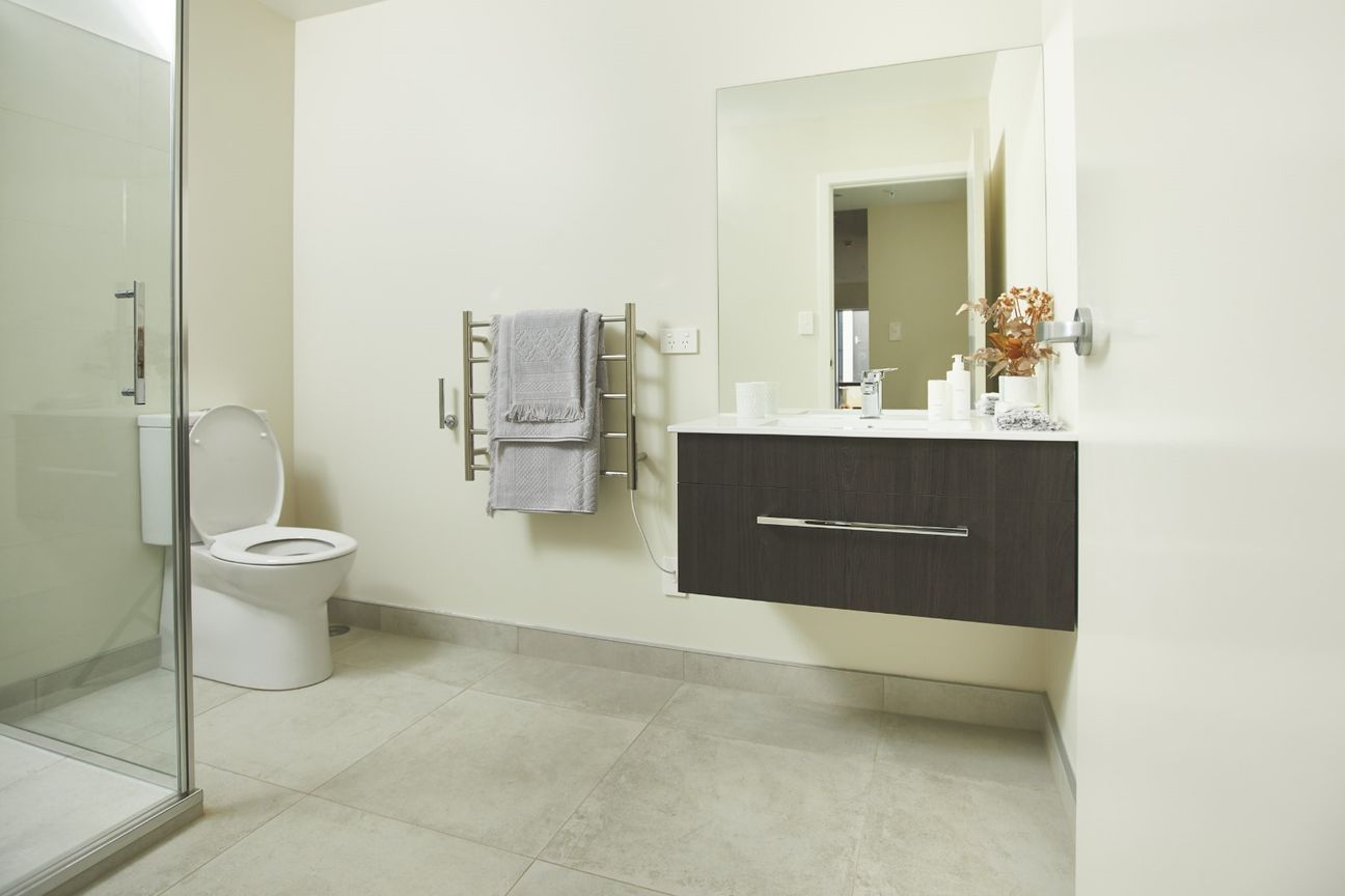 Conveniently located near MIDDLEMORE - Więcej