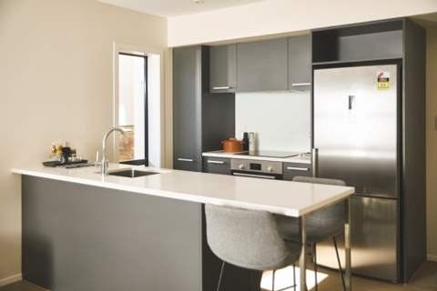 Conveniently located near MIDDLEMORE - Widok 2