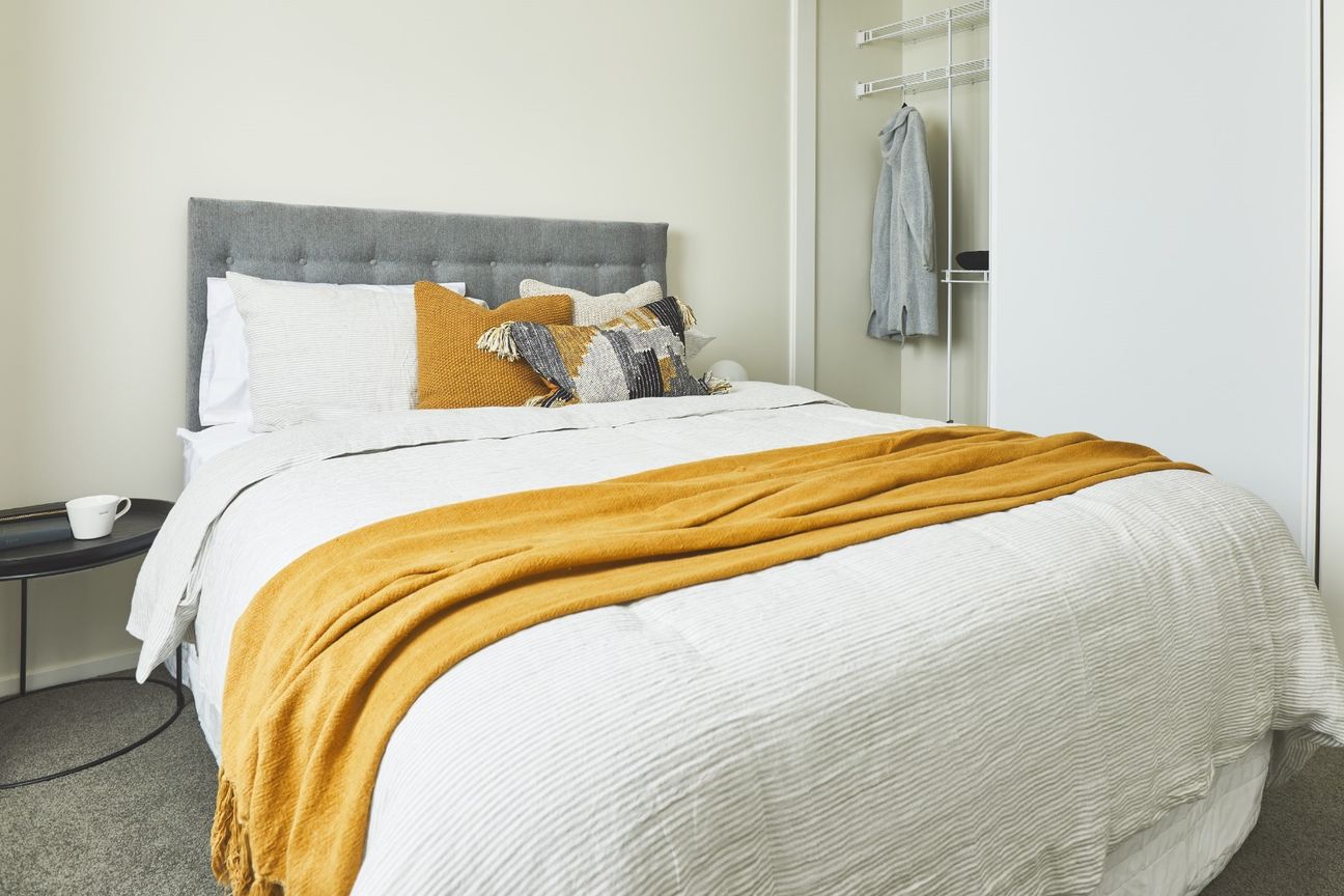 Conveniently located near MIDDLEMORE - Widok 6