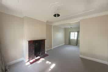 18 Ludlam Crescent, Woburn