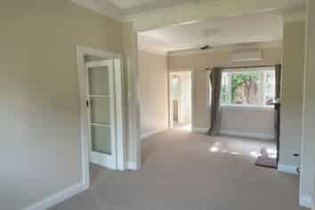 18 Ludlam Crescent, Woburn