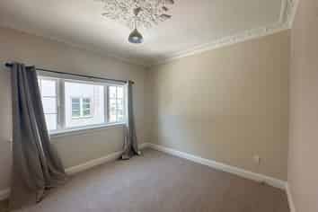 18 Ludlam Crescent, Woburn