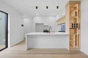 17 Karaka Village Parade, Karaka