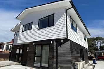 124 Portage Road, New Lynn