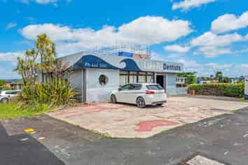 161 Lake Road, Belmont