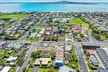 161 Lake Road, Belmont