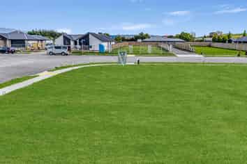 58 Greig Crescent, Amberley