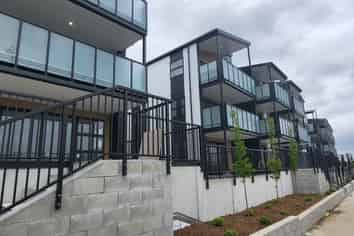 203/30 Shortfin Place, Flat Bush