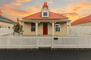 7A Waitikiri Drive, Parklands