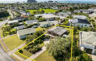 218 The Drive, Whangamata