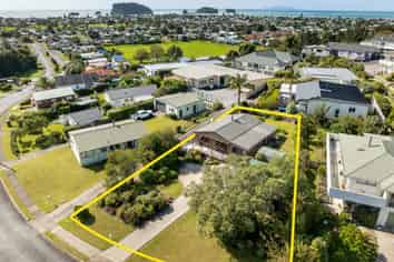 218 The Drive, Whangamata