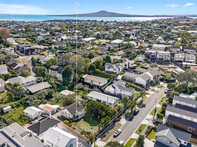 30 Castledine Crescent, Glen Innes