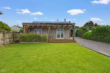 8 Island Terrace, Motunau