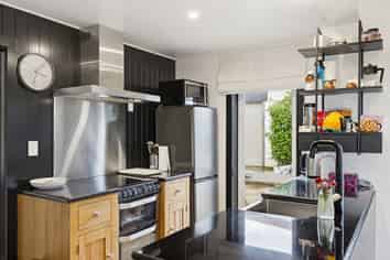 8 Island Terrace, Motunau