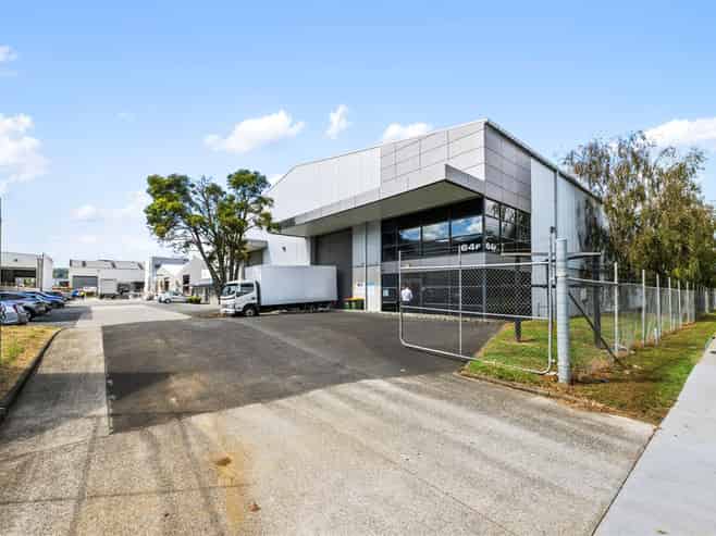 High-Profile, Secure Cash Flow, Heavy Industrial Investment