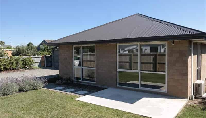 a/24 Kitchener Street, Ashburton