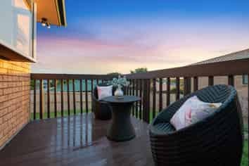 6 Hansworth Place, Flat Bush