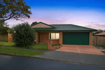 6 Hansworth Place, Flat Bush