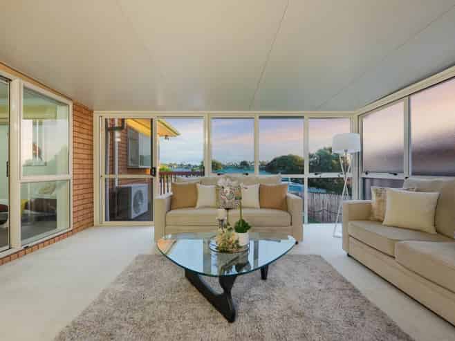 6 Hansworth Place, Flat Bush
