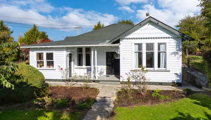 28 Harrington Street, Lawrence