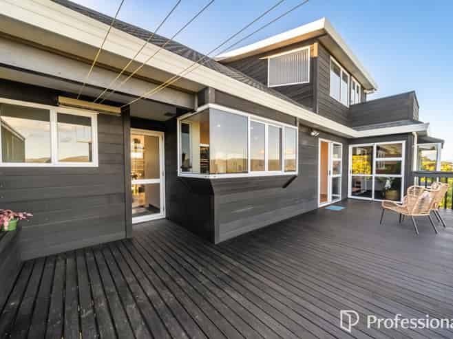 53 Redvers Drive, Belmont