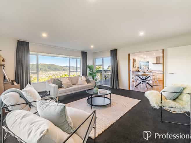 53 Redvers Drive, Belmont