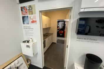 Modern, Functional Warehouse in Sockburn