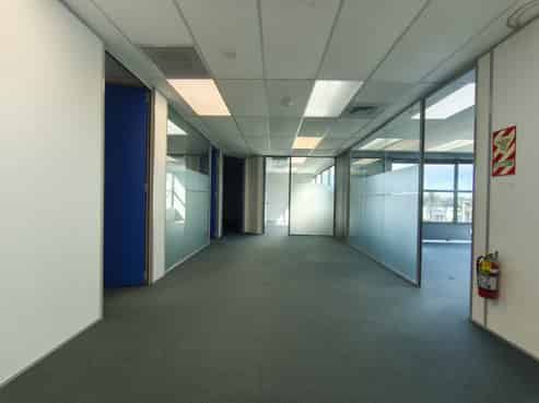 Flexible Takapuna office – occupy one or both