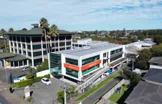 Flexible Takapuna office – occupy one or both