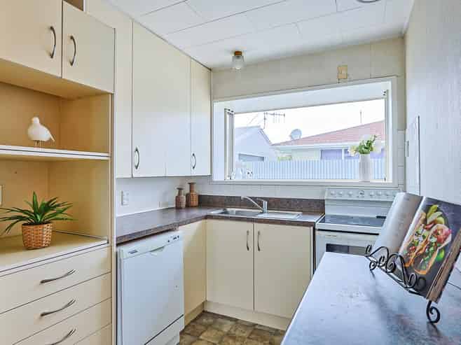 2/505 Lyndon Road West, Hastings