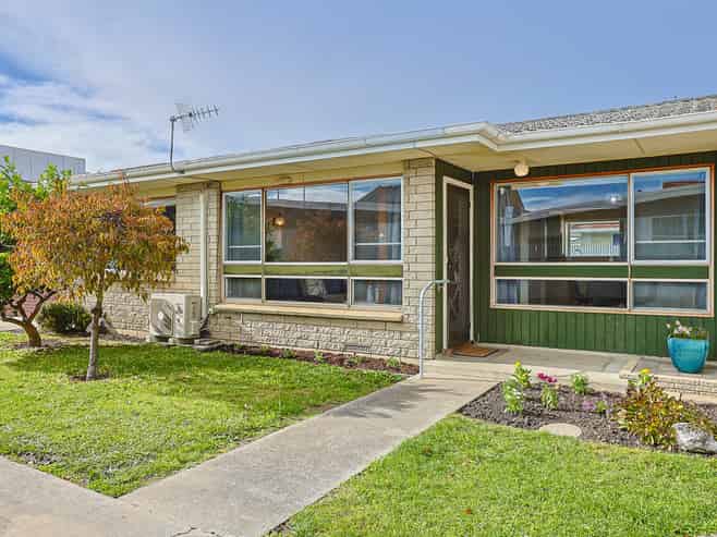 2/505 Lyndon Road West, Hastings