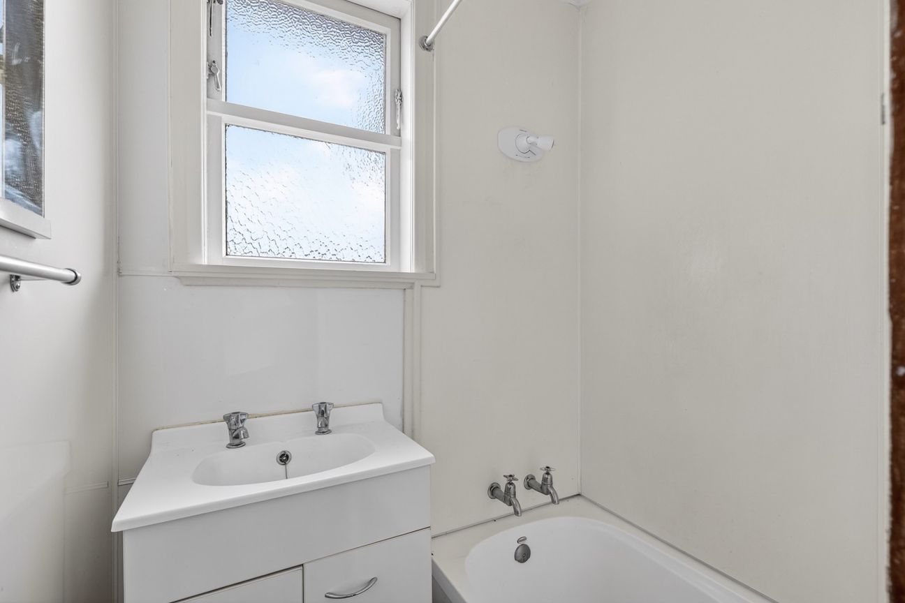 Under offer - Reach out to Rata - Aanzicht 5