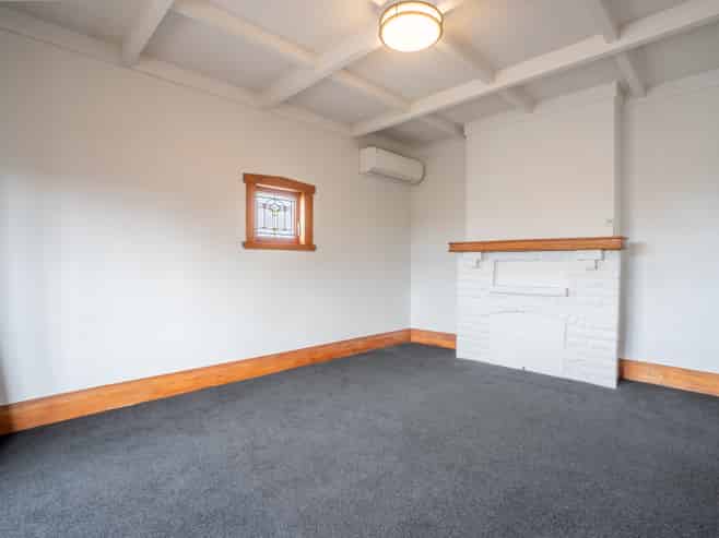 180 Cambridge Road, Hillcrest