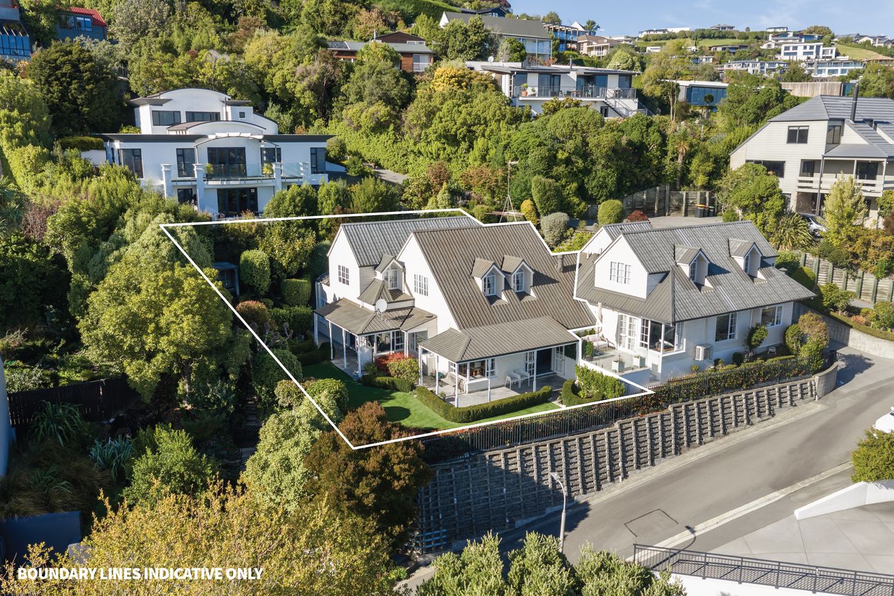 House in Christchurch, Huntsbury - View 5